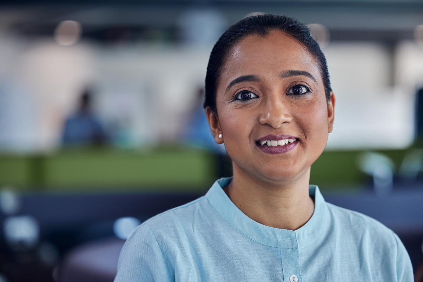 Woman close-up portrait smiling